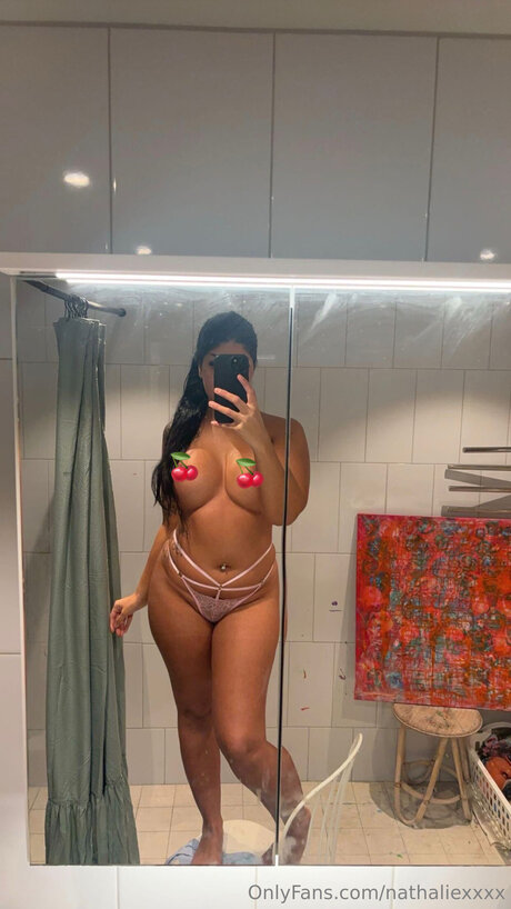 女王様オンリーファンズ 無料裸 写真