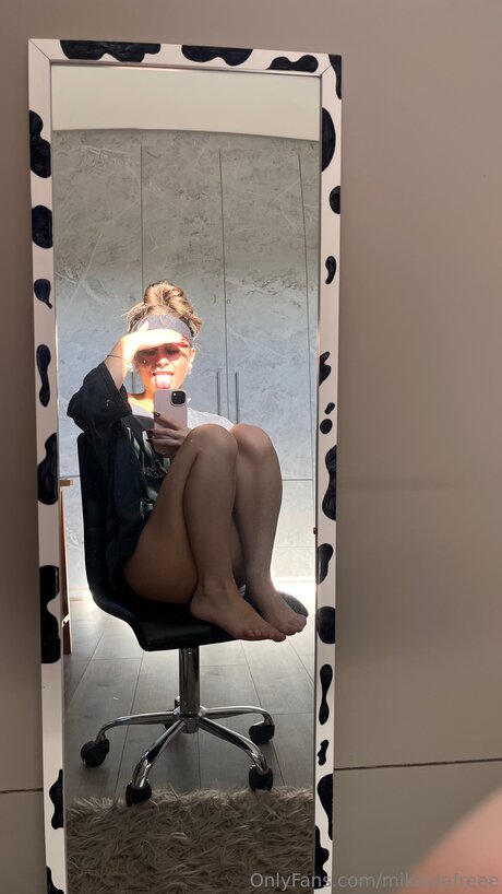 Mikaylafreee 独占ポルノスター 画像