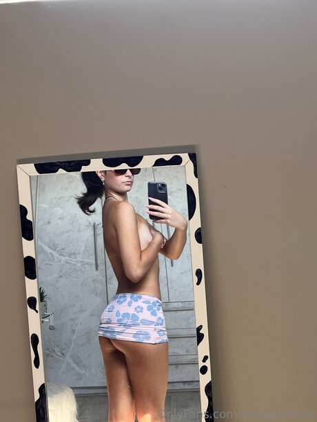Mikaylafreee ポルノスター ホット アーカイブ