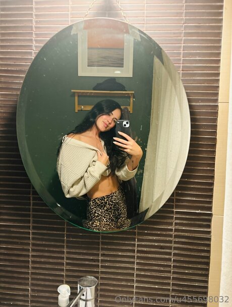 Asmrwitholivia スター 写真