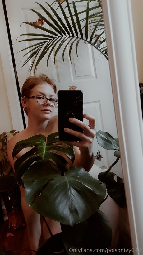 Poisonivy042 ポルノスター セクシー 写真
