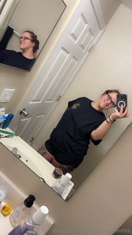 Katiemayhem666 HD女優 画像