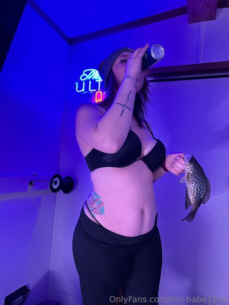 Mn Babe1016 profile image
