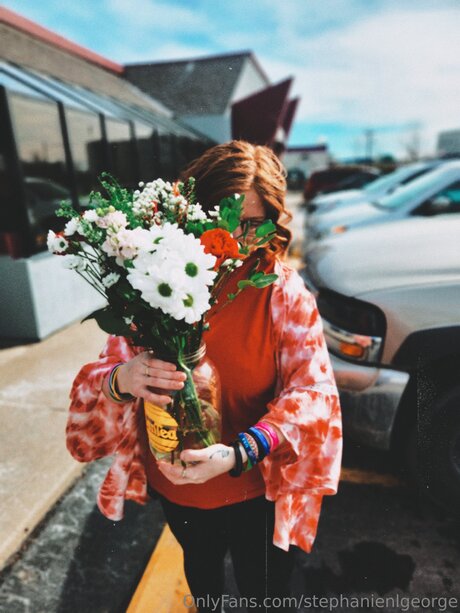 Stephanienlgeorge 限定スター 写真