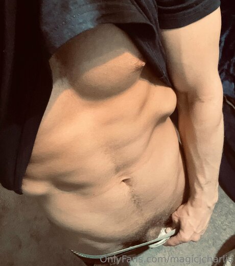 かわいいフェラチオOnlyFans ホット裸 写真