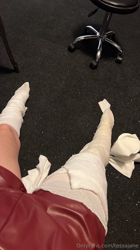 Tessajane セクシーなスター 写真