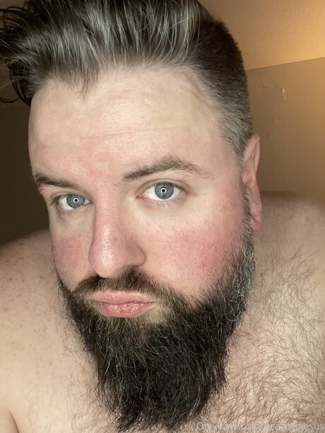 Beardedjesus ポルノスター 可愛い 写真
