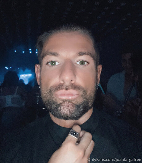 Juanlargafree セクシーモデル 画像