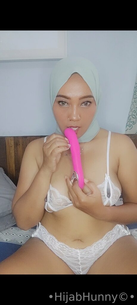 Hijabhunny Srs 可愛い女優 写真