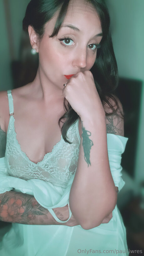 Pauliiwres 完璧なモデル 画像