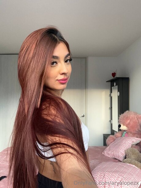 Aryalopezx かわいいスター 画像