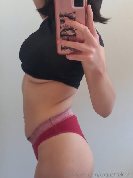 Coquettekenn 美しいモデル 画像