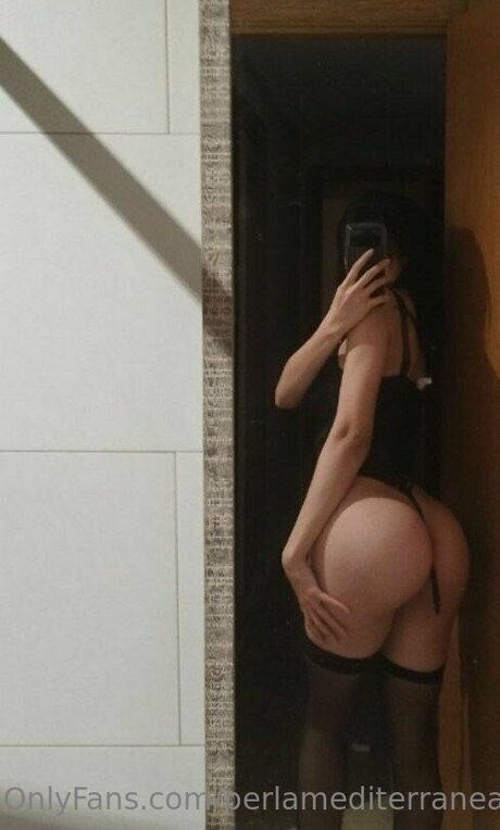 Perlamediterranea エロティックなスター 写真