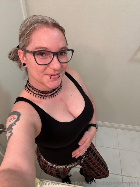 パンスト熟女OnlyFans ホット裸 写真