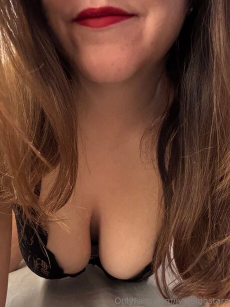 Ivyleighstars かわいいモデル 画像