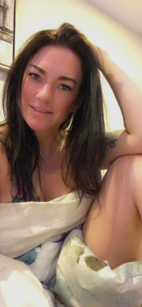 Wondergilf 美しいモデル 写真