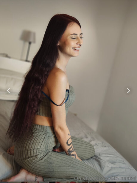 Lisahaazel エロティックなポルノスター 写真