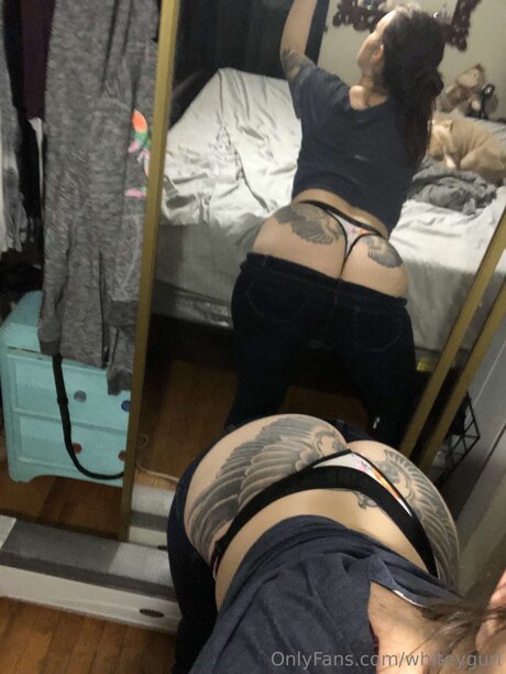 Whiteygurl セックス女優 画像