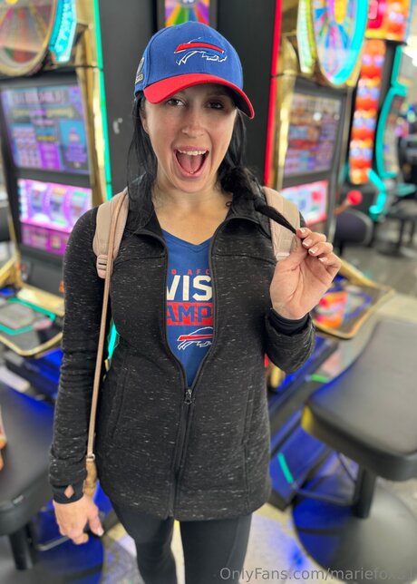 Mariefox31 アダルトモデル 画像