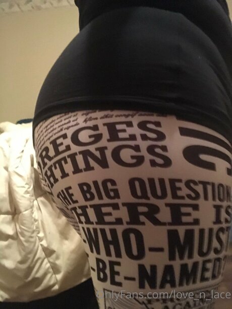 Love N Lace エロティックモデル ギャラリー