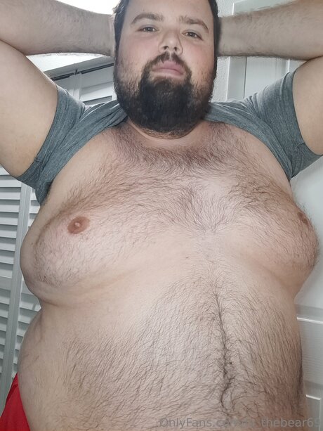 Lu Thebear69 エロティックなスター 写真