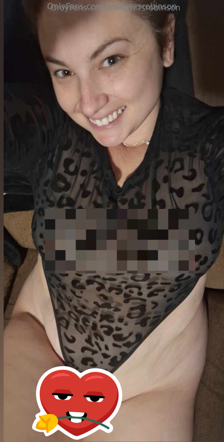Miflymrsrobinson 女優 画像