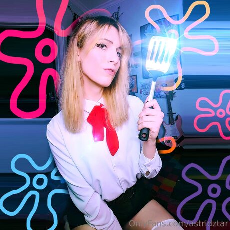 Astridztar セクシーモデル 写真