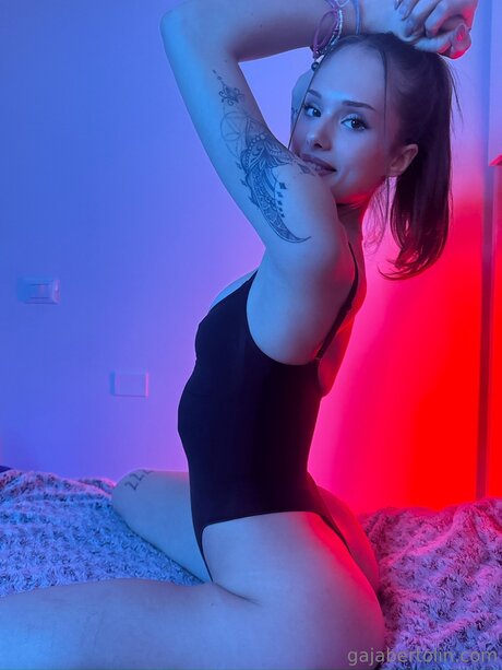 Gajabertolin セックスモデル 画像