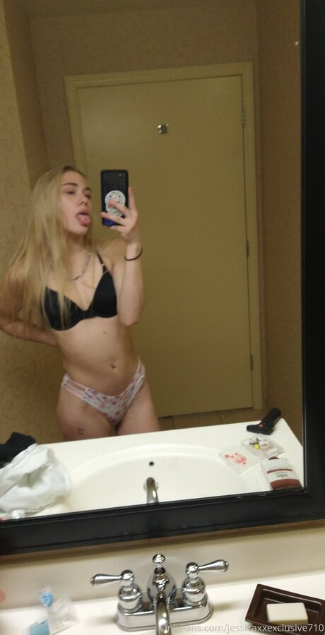 Jessicaxxexclusive710 アダルトモデル 写真