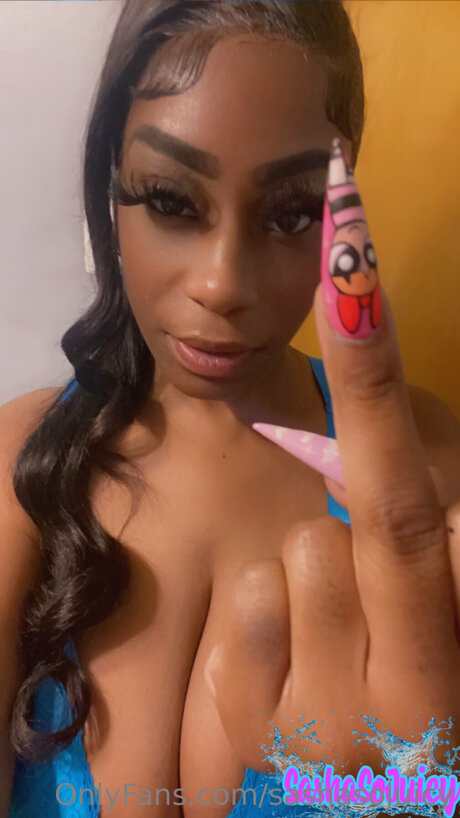 Sashasojuicy 高品質モデル 画像