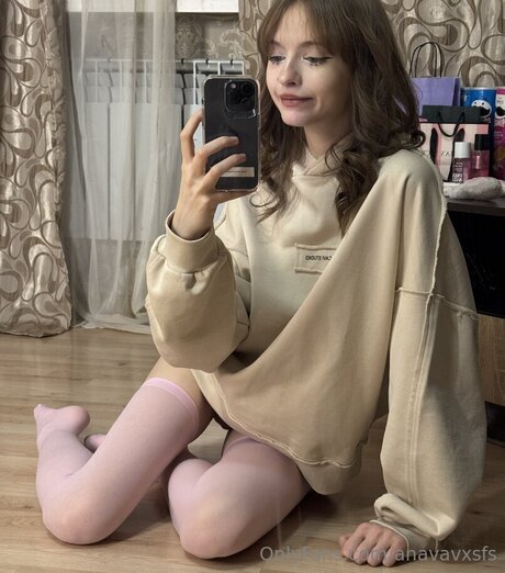 Anavavxsfs ヌード女優 写真
