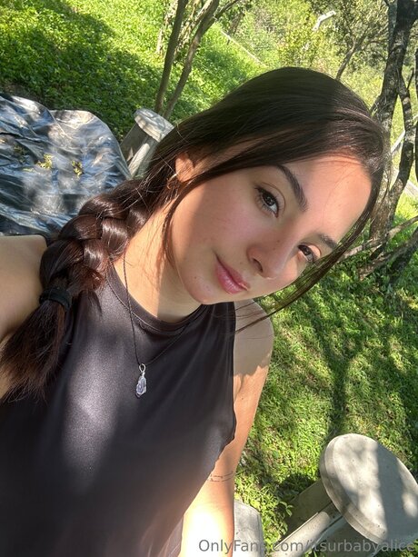Itsurbabyalice セクシーモデル 画像