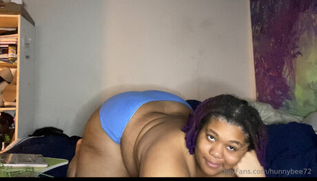 Hunnybee72 xxxポルノスター 写真