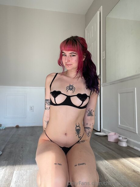 Thetattedfairy ヌードのポルノスター 画像
