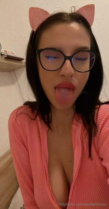 Sofieminou ポルノモデル 写真