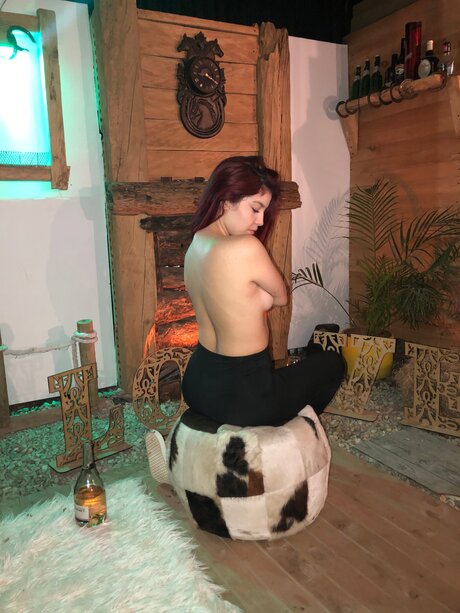 Ariel 02 スター 写真