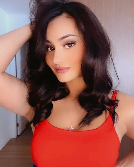 Cyndy valerie Gamache Gravel ヌードモデル 写真