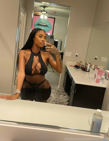 Shay brown ポルノスター 写真