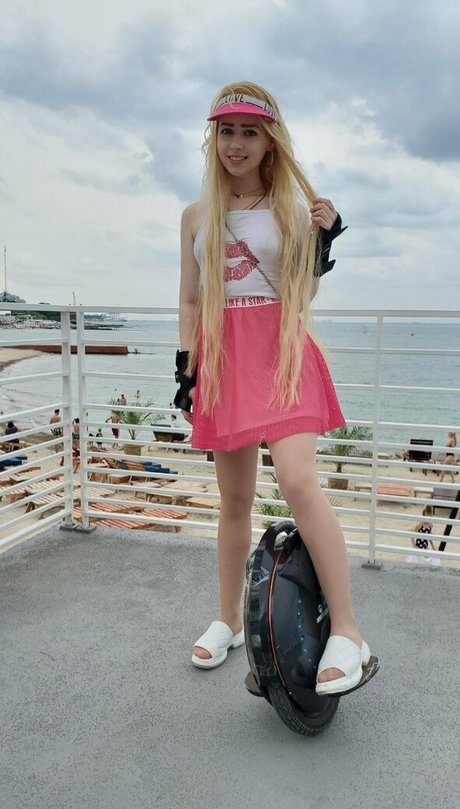 branda xx 可愛い女優 写真