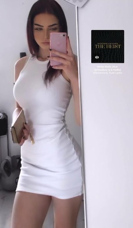 Lucie Brousilova セックス女優 写真