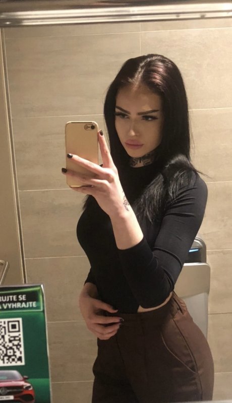 熟女コスプレOnlyFans ホットセックス 写真