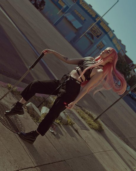 Emily O dette アダルトモデル 写真
