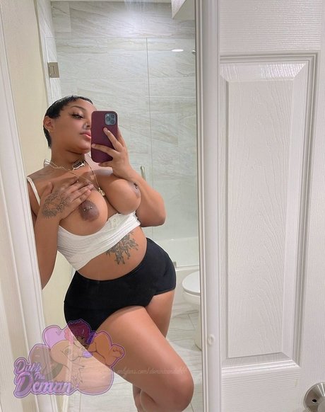 Worship my ass アート女優 画像