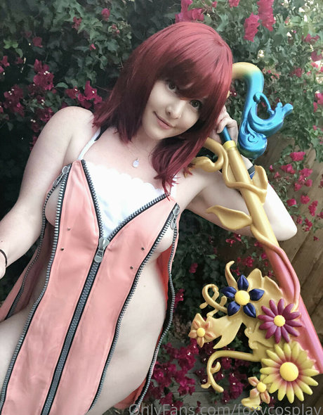 Foxy Cosplay 可愛いモデル 写真