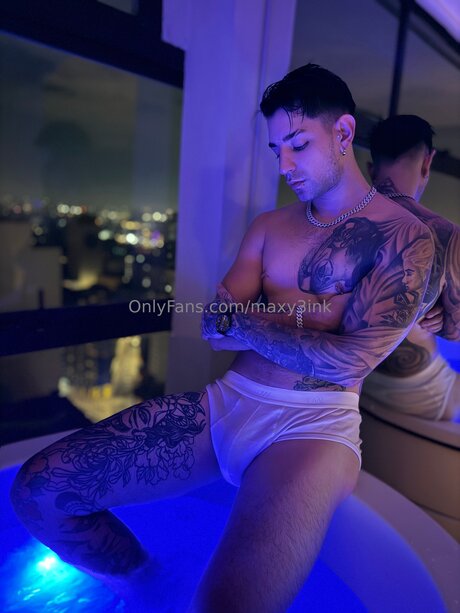 Maxy3ink ヌードモデル 写真
