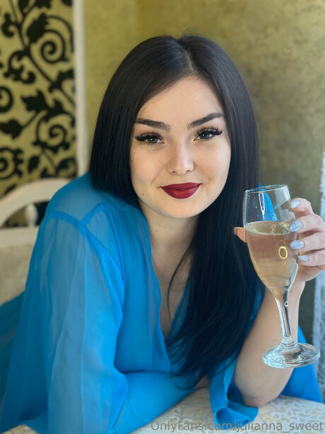 Julianna Sweet アート女優 画像
