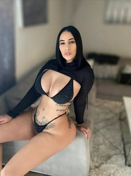 Daryta Sanchez セクシーなポルノスター 画像