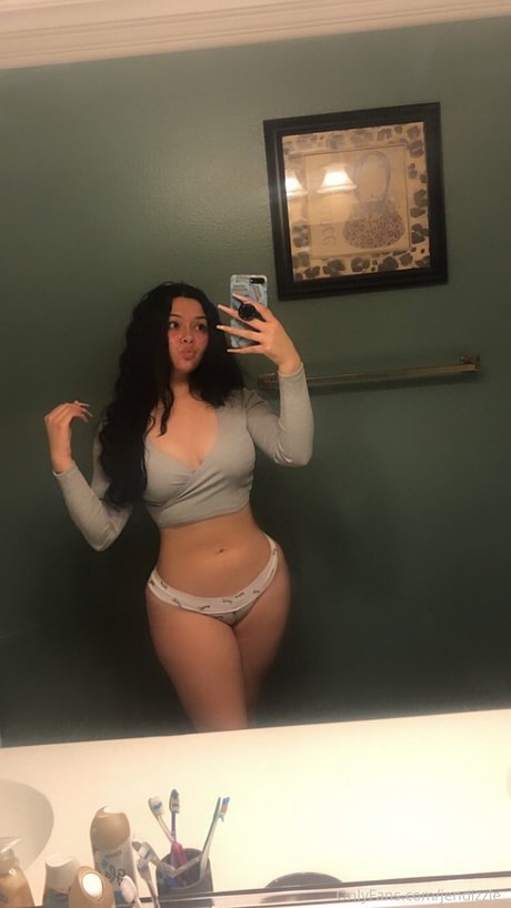 jendizzle  高品質モデル 画像
