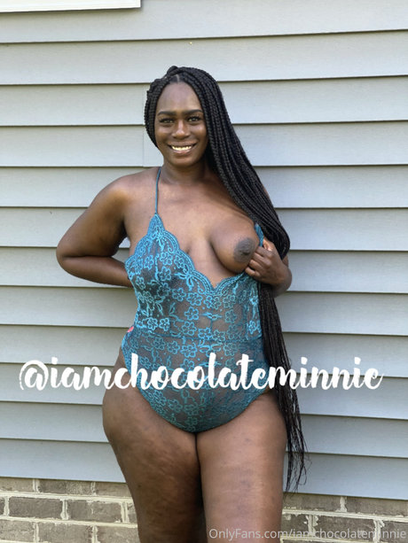 Jasmine Nicole Banks セックスモデル 写真
