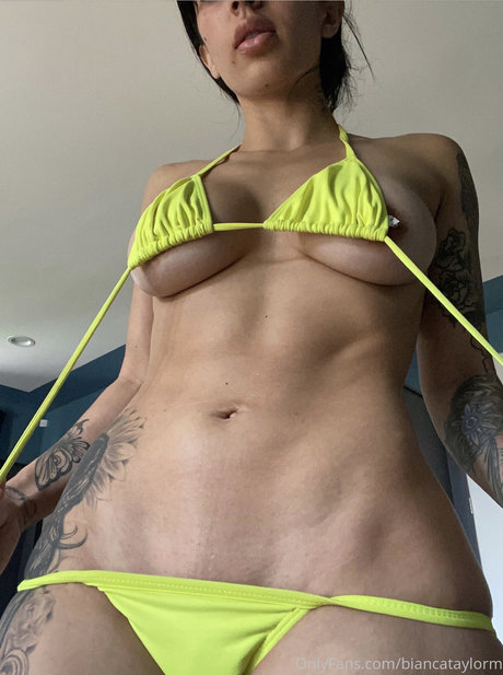 Bianca Taylor かわいいモデル 画像